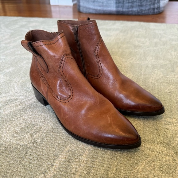 Paul Green Suzette Pointed Toe Leather Bootie 16441 - Picture 2 of 9